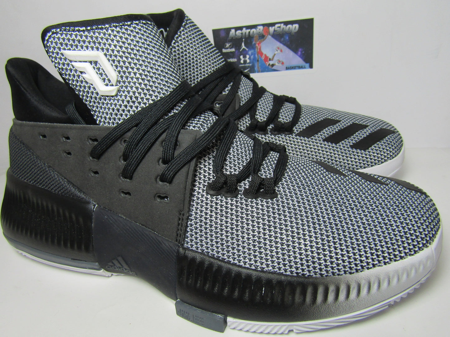 DAMIAN LILLARD 3 BLACK GREY EN CAJA
