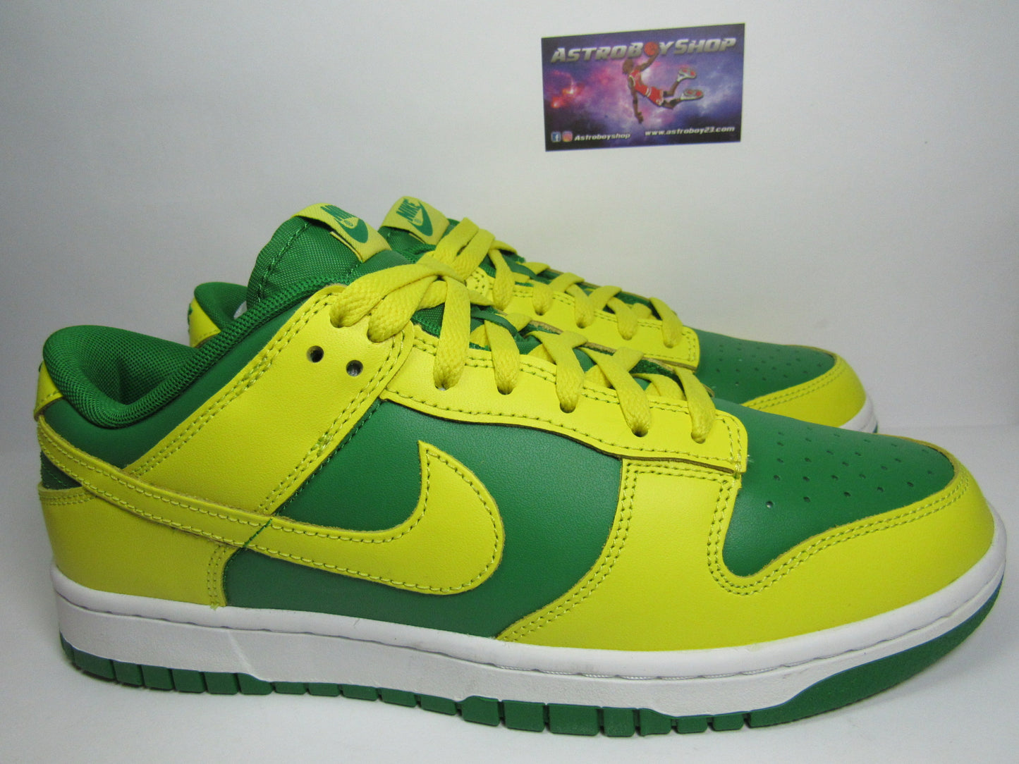 NIKE DUNK LOW "REVERSE BRAZIL" EN CAJA