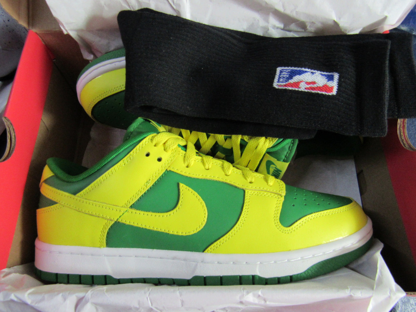 NIKE DUNK LOW "REVERSE BRAZIL" EN CAJA