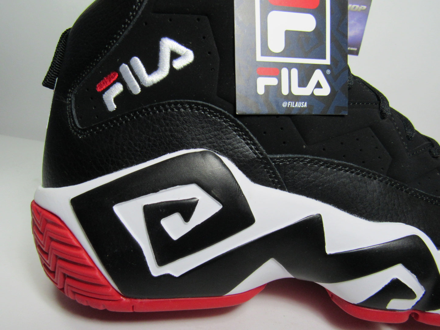 FILA MESH MB MASHBURN BRED EN CAJA