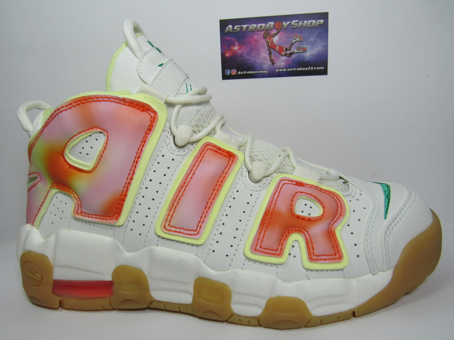 PIPPEN AIR MORE UPTEMPO KIDS "COLORS" EN CAJA