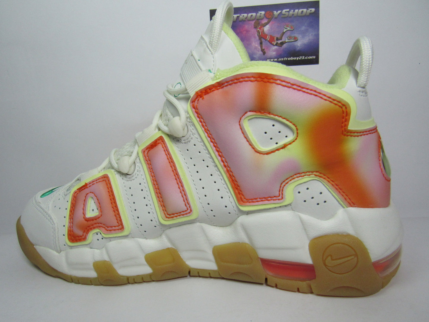 PIPPEN AIR MORE UPTEMPO KIDS "COLORS" EN CAJA