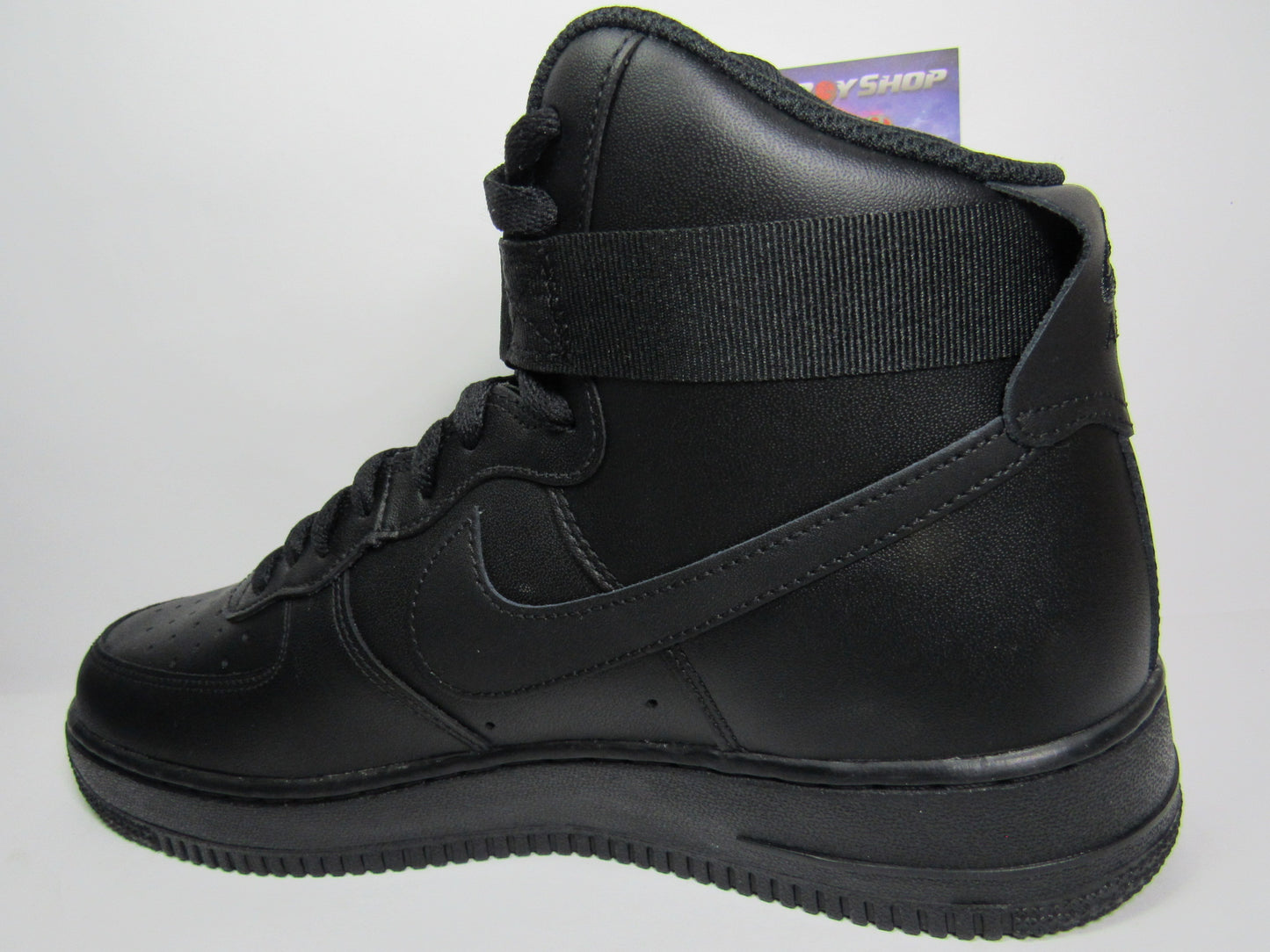 NIKE AIR FORCE 1 HIGH TRIPLE BLACK EN CAJA