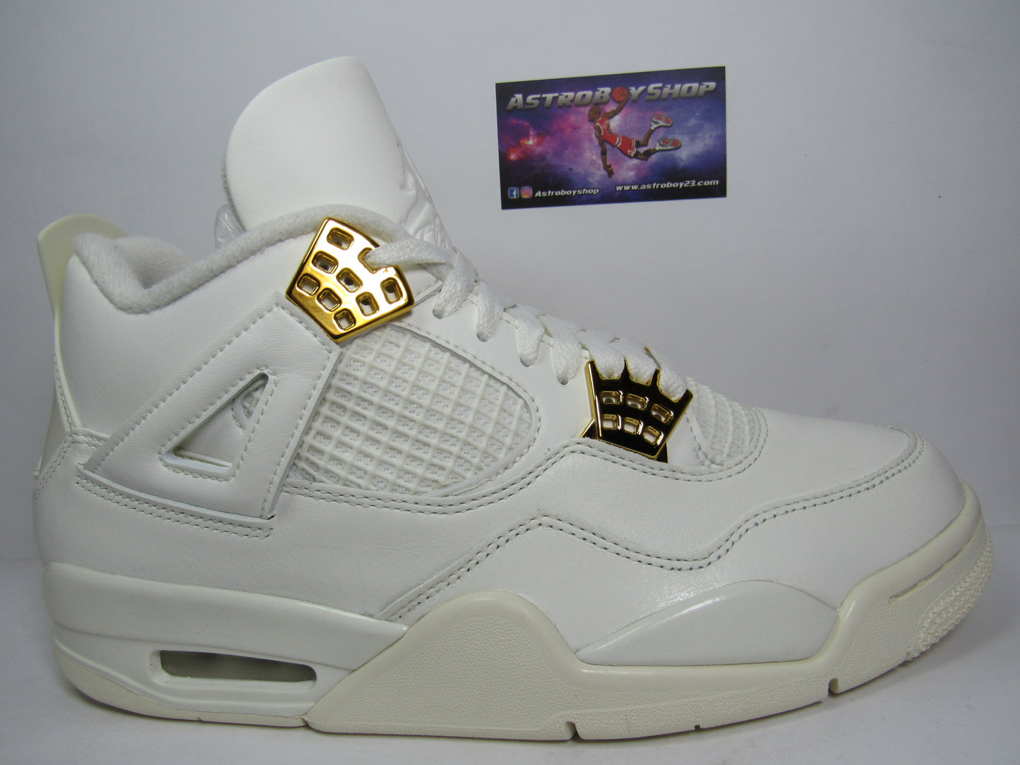 JORDAN 4 WOMENS METALLIC GOLD EN CAJA