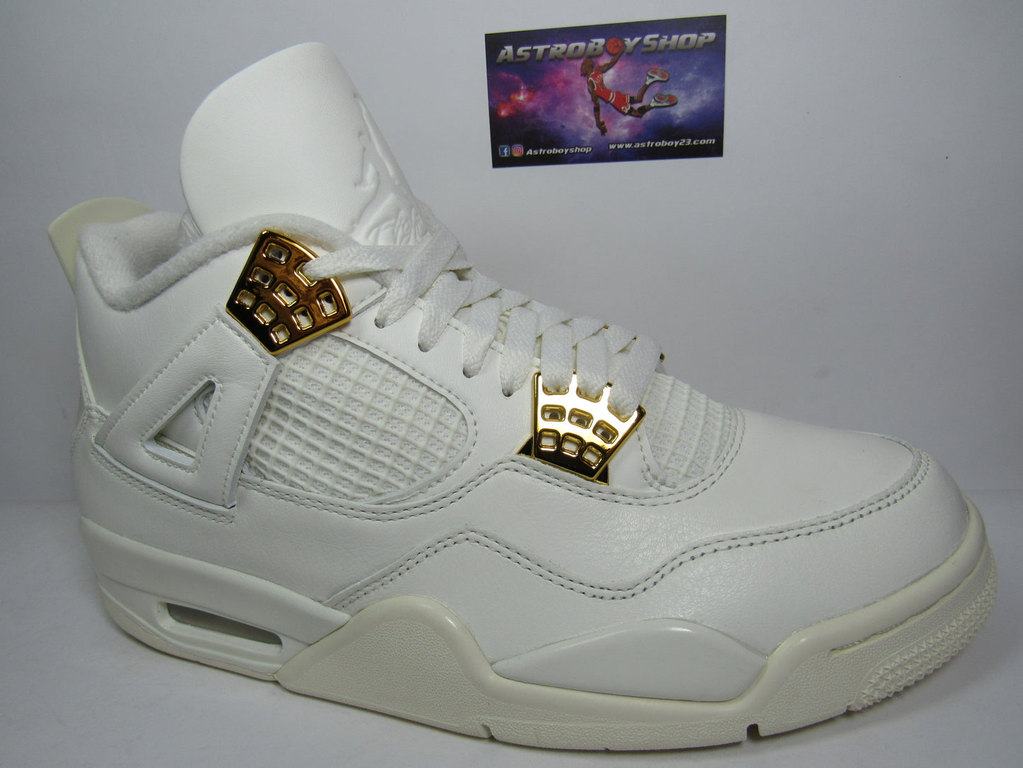 JORDAN 4 WOMENS METALLIC GOLD EN CAJA