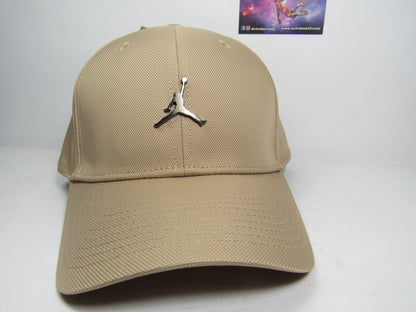 GORRA JORDAN CURVA JUMPMAN RISE BEIGE (M/L)