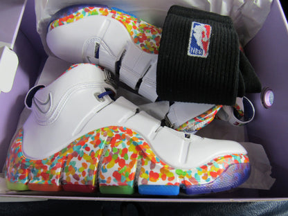 LEBRON 4 FRUITY PEBBLES EN CAJA