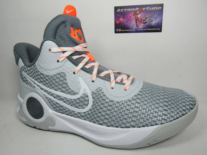 KEVIN DURANT TREY IX PURE PLATINUM EN CAJA