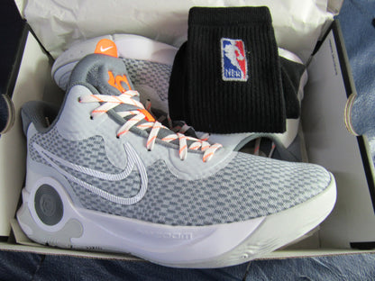KEVIN DURANT TREY IX PURE PLATINUM EN CAJA