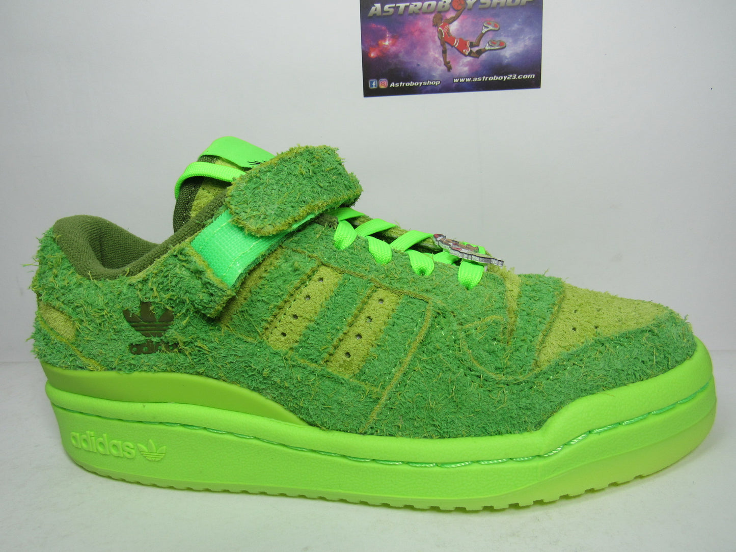 ADIDAS FORUM GRINCH KIDS EN CAJA