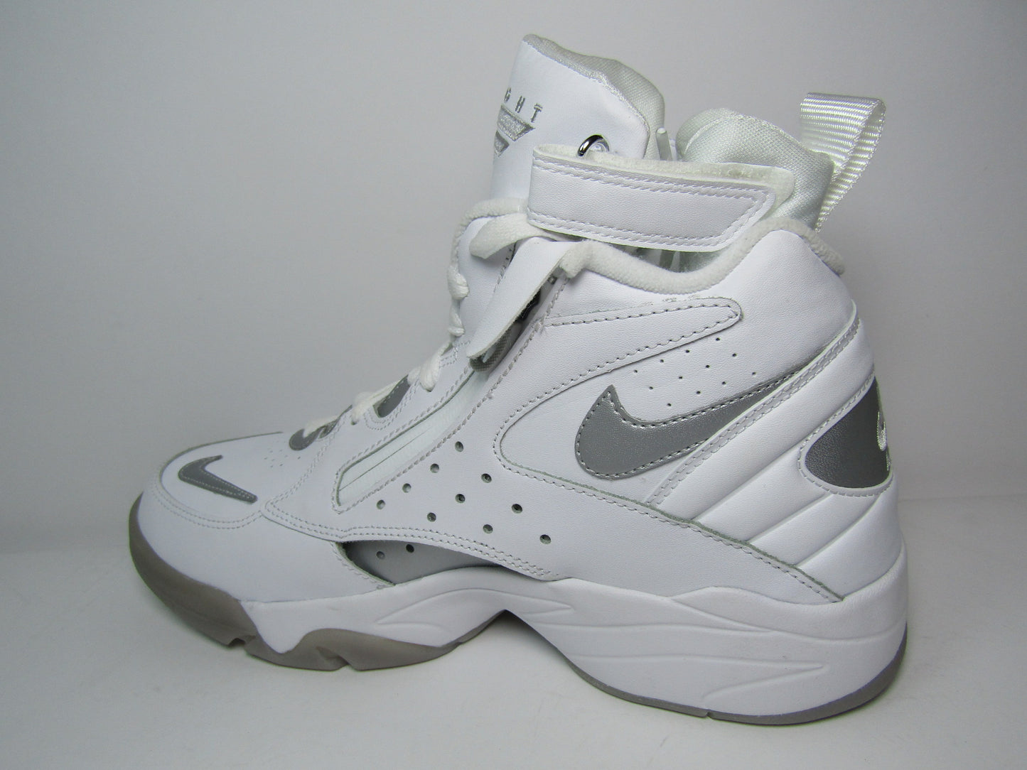 PIPPEN MAESTRO 2 LTD GREY SILVER EN CAJA DE REPUESTO
