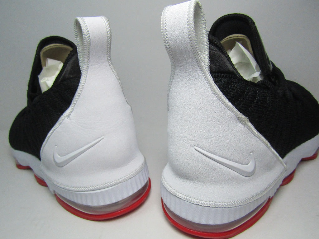 LEBRON 16 RED CARPET KIDS EN CAJA