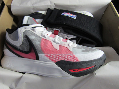 KYRIE IRVING 8 WHITE RED EN CAJA
