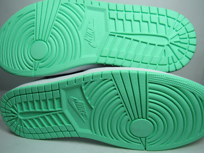 JORDAN 1 HIGH GREEN GLOW EN CAJA