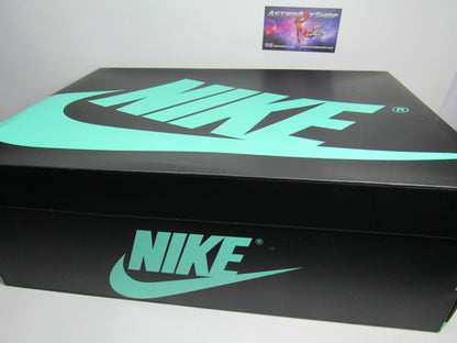 JORDAN 1 HIGH GREEN GLOW EN CAJA