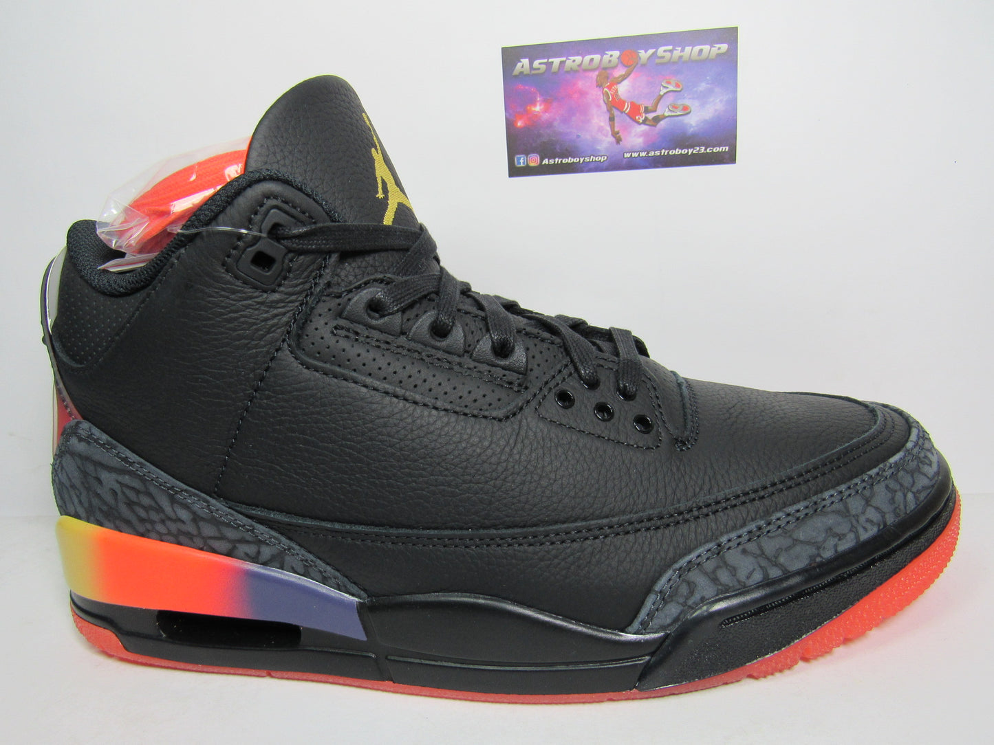 JORDAN 3 J BALVIN RIO EN CAJA