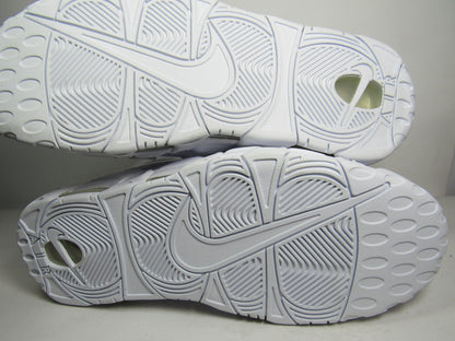 PIPPEN AIR MORE UPTEMPO TRIPLE WHITE EN CAJA