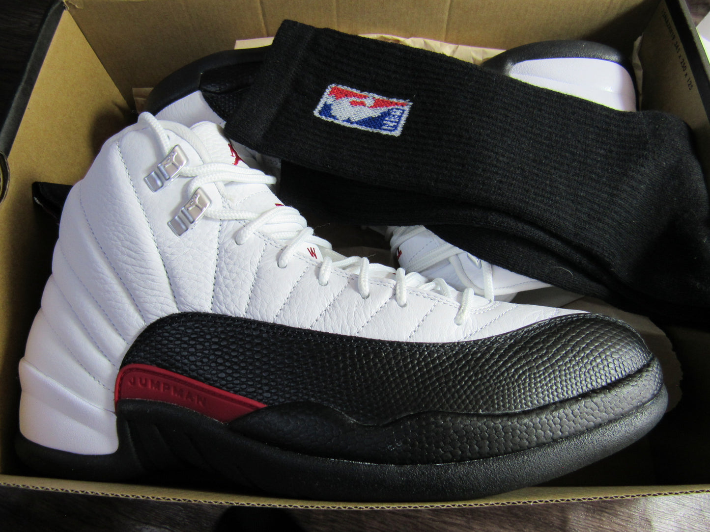 JORDAN 12 TAXI FLIP EN CAJA