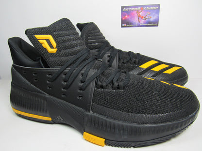 DAMIAN LILLARD 3 NCAA EN CAJA