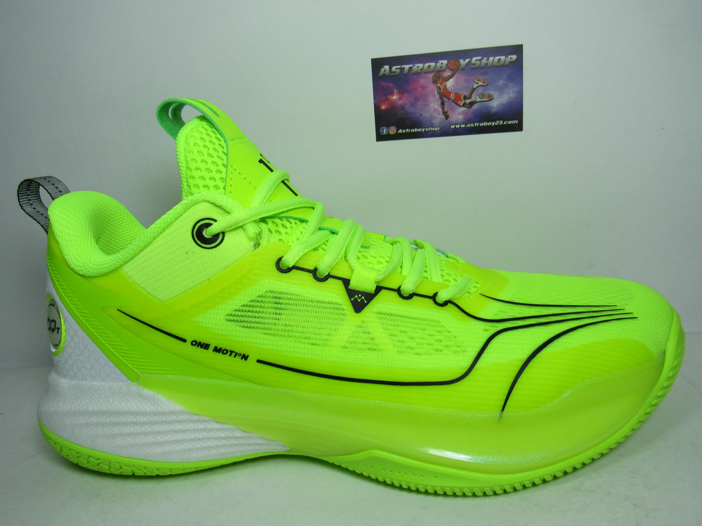 TENIS BASKETBALL 361º ONE MOTION VOLT SISTEMA DE MAORTIGUACION