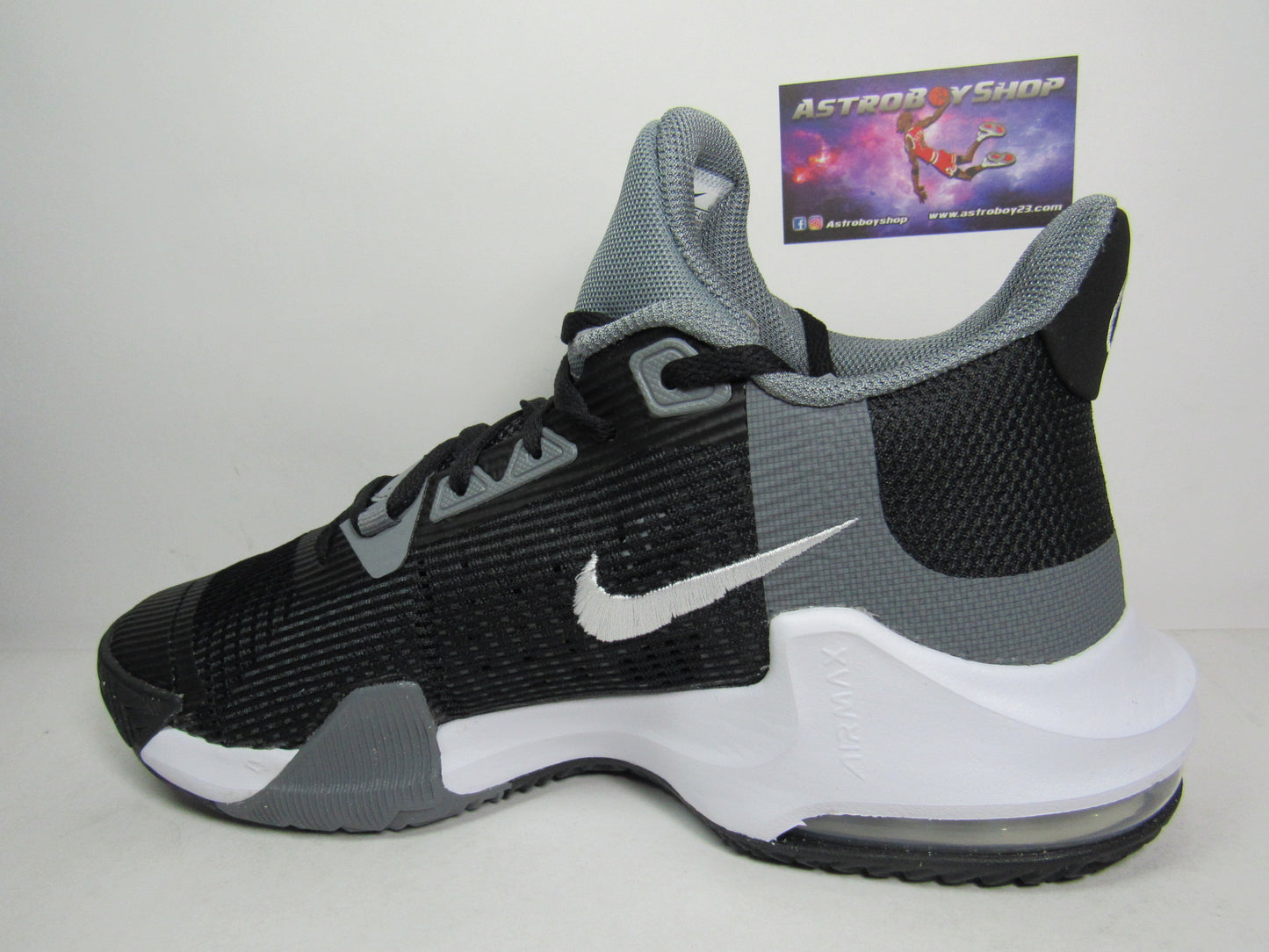 NIKE AIR MAX IMPACT 3 BLACK GREY EN CAJA