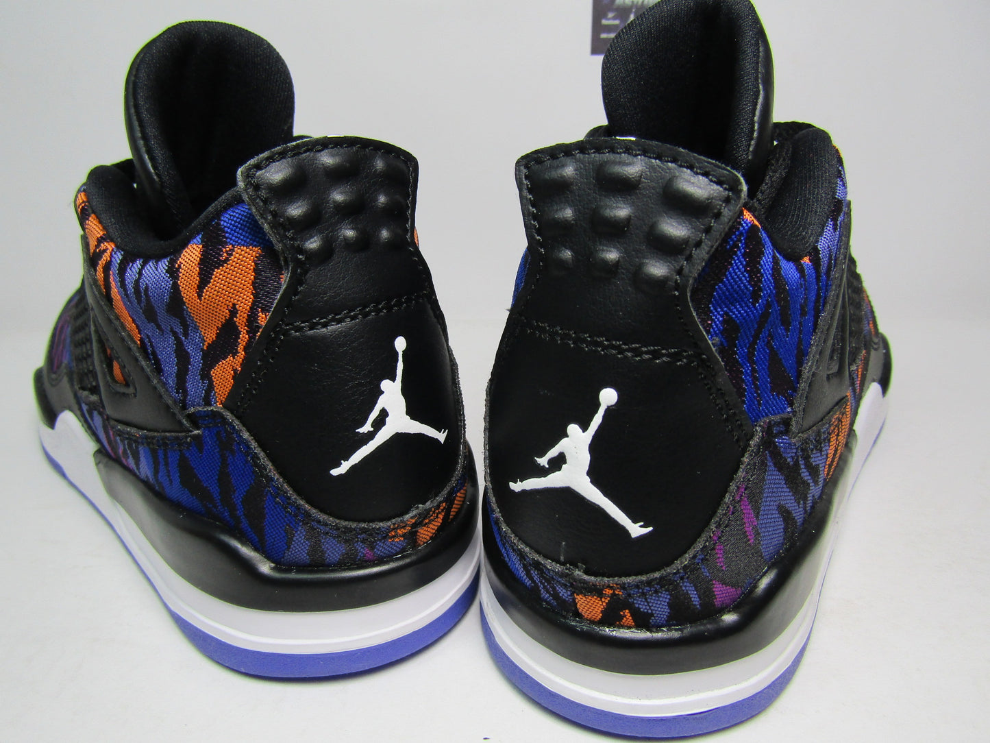 JORDAN 4 RUSH VIOLET EN CAJA DE REPUESTO (22 CM) KIDS