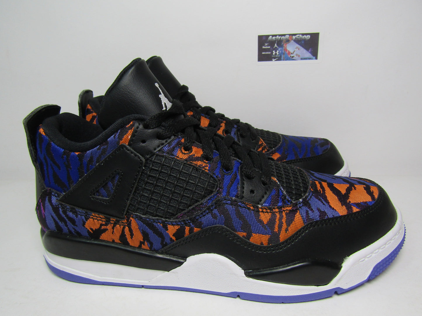 JORDAN 4 RUSH VIOLET EN CAJA DE REPUESTO (22 CM) KIDS