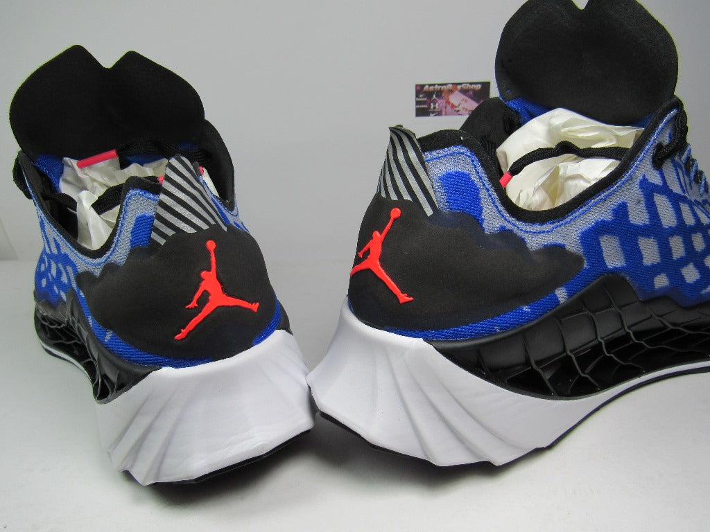 JORDAN TRUNNER LT ADVANCE ROYAL BLUE EN CAJA