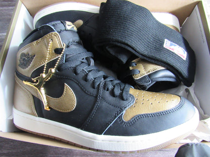 JORDAN 1 HIGH METALLIC GOLD EN CAJA