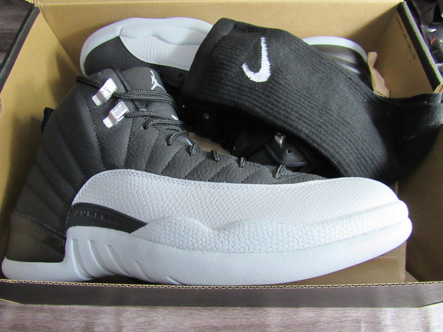 JORDAN 12 BARONS EN CAJA