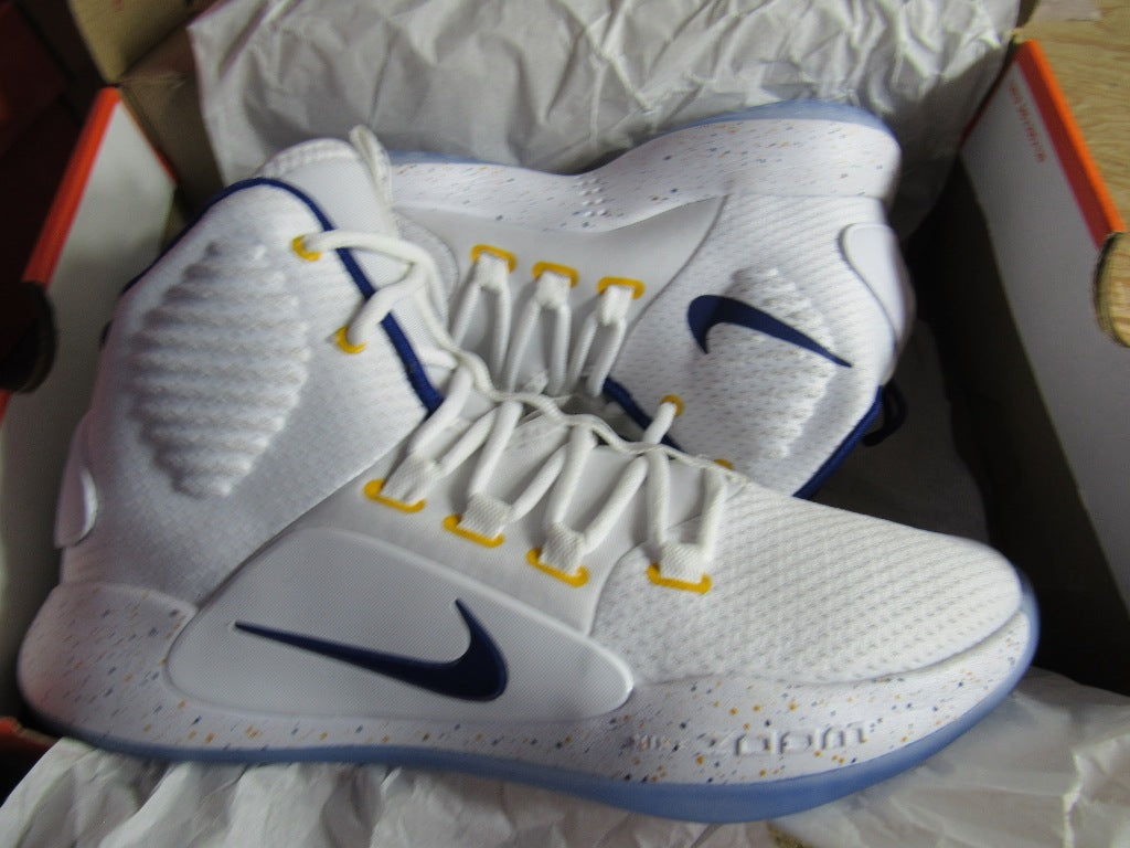 NIKE HYPERDUNK X NIKOLA JOKIC EN CAJA