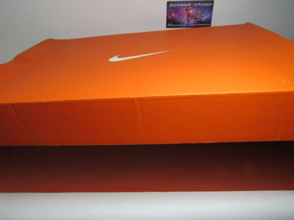 NIKE HYPERDUNK X NIKOLA JOKIC EN CAJA