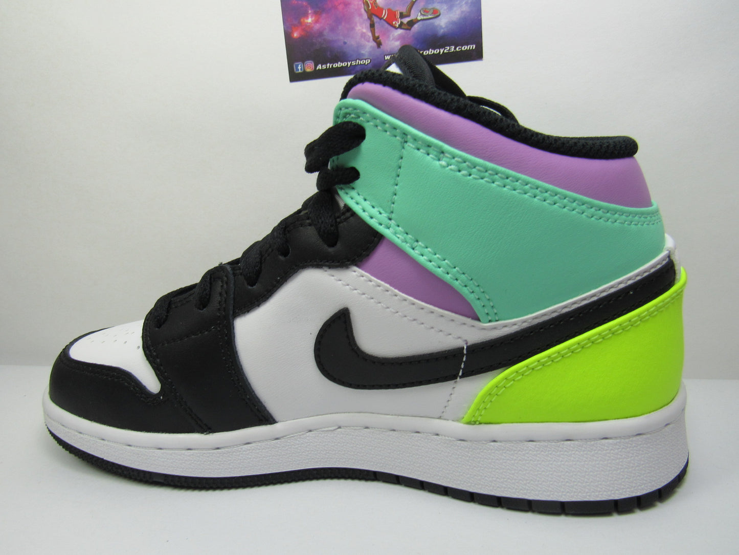 JORDAN 1 MID KIDS PASTEL EN CAJA