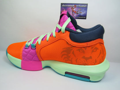 LEBRON WITNESS 8 ORANGE EN CAJA (REDUCIDOS)