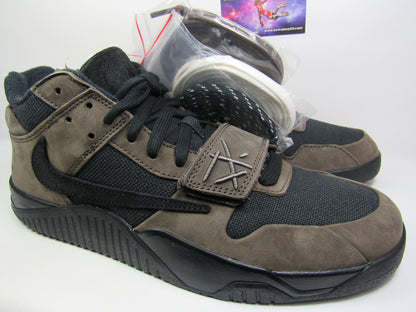 JORDAN JUMPMAN JACK TRAVIS SCKOTT DARK MOCHA EN CAJA