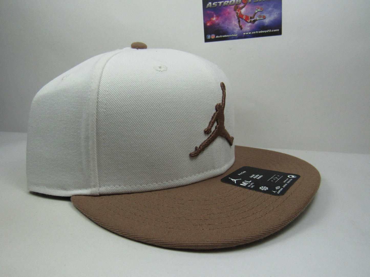 GORRA JORDAN PLANA JUMPMAN PRO ARACHEO BROWN (M/L)