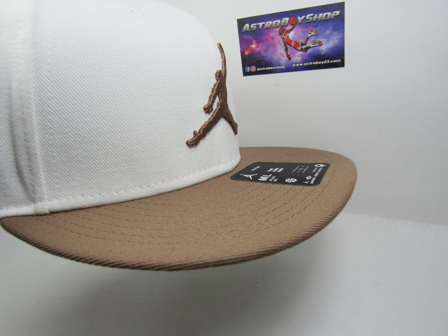 GORRA JORDAN PLANA JUMPMAN PRO ARACHEO BROWN (M/L)