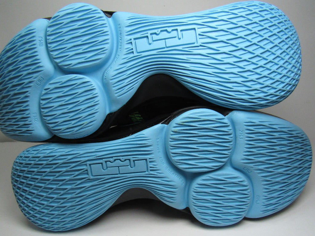 LEBRON WITNESS 5 BLUE FURY EN CAJA