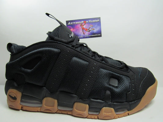 PIPPEN AIR MORE UPTEMPO LOW BLACK GUM EN CAJA