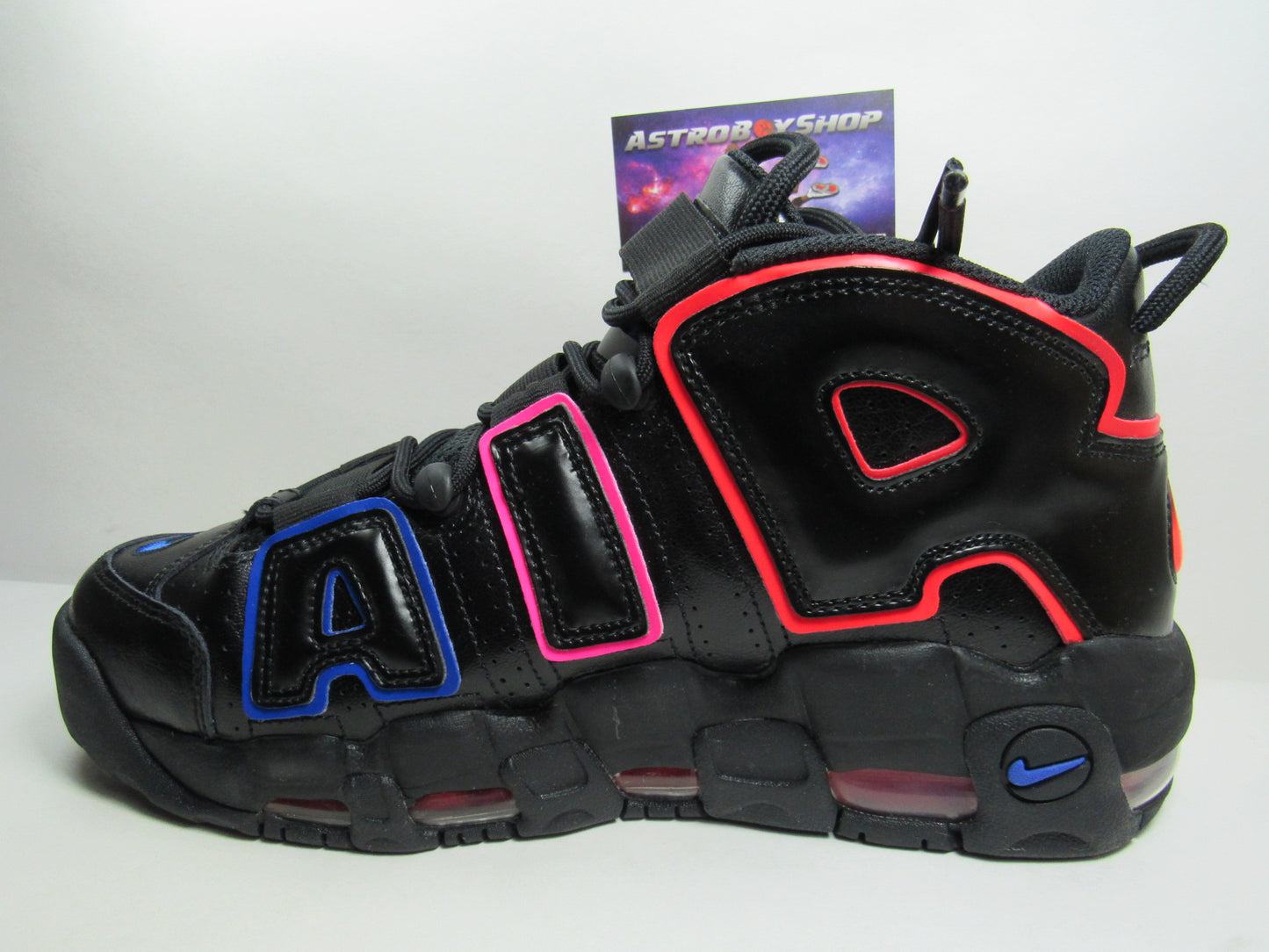 PIPPEN AIR MORE UPTEMPO ELECTRIC EN CAJA