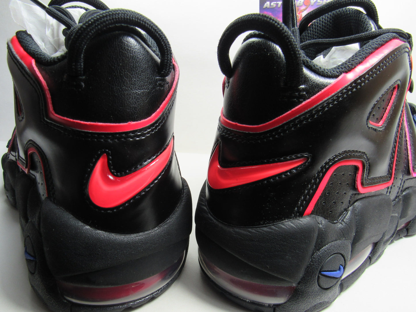 PIPPEN AIR MORE UPTEMPO ELECTRIC EN CAJA