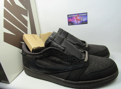 JORDAN 1 LOW TRAVIS SCOTT VELVET BROWN EN CAJA CON EXTRA LACES