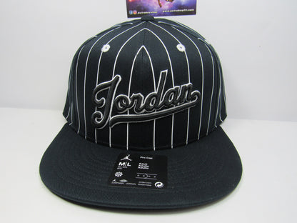 GORRA PLANA JORDAN MVP BARONS BLACK (M/L)