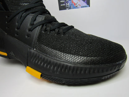 DAMIAN LILLARD 3 NCAA EN CAJA