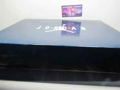 JORDAN 11 LOW DIFFUSED BLUE EN CAJA