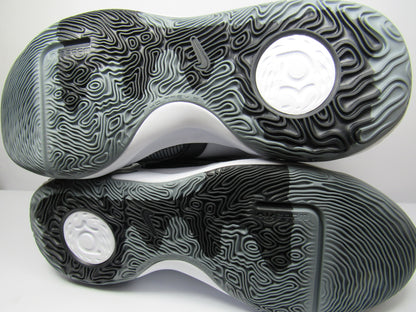 KEVIN DURANT TREY X WOLF GREY EN CAJA KD10