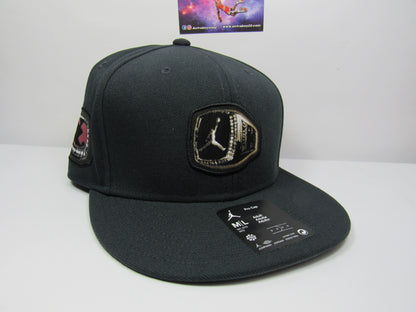 GORRA JORDAN PLANA RINGS BLACK (M/L)