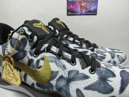 KOBE 8 MAMBACITA EN CAJA