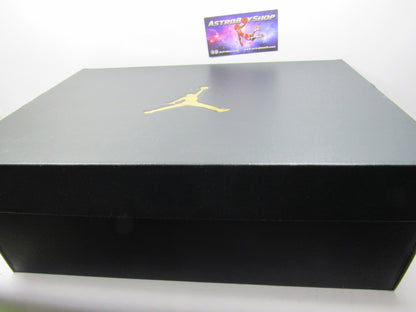 JORDAN STAY LOYAL 3 CAROLINA EN CAJA
