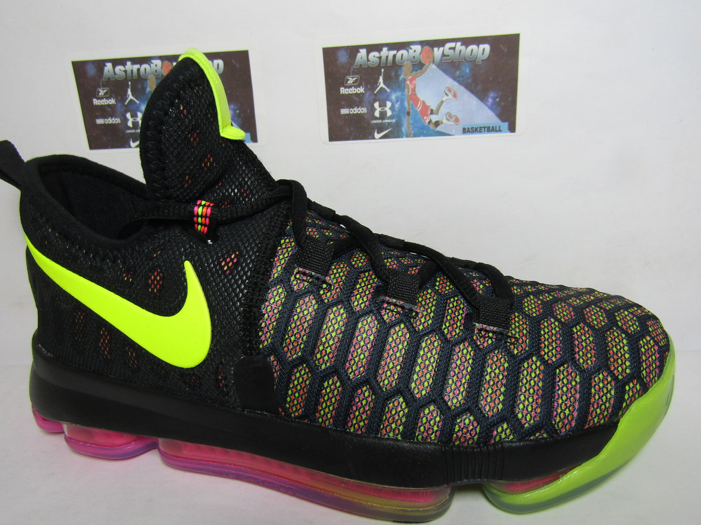 KEVIN DURANT 9 MULTICOLOR KIDS EN CAJA (25 CM)